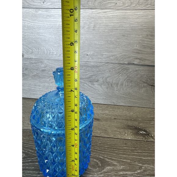 Vintage EAPG Central Glass company 7.75”Diamond Pattern Candy Jar With Lid - Picture 8 of 10